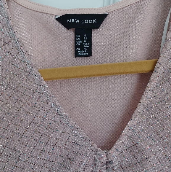 New Look metallic crop top. - Picture 9 of 9